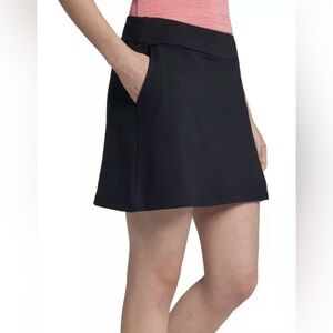 NWT Nike Dry 16,5” Black Golf Skort
